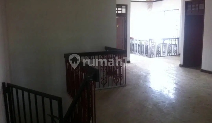 Rumah Disewakan di Pejaten Barat 2