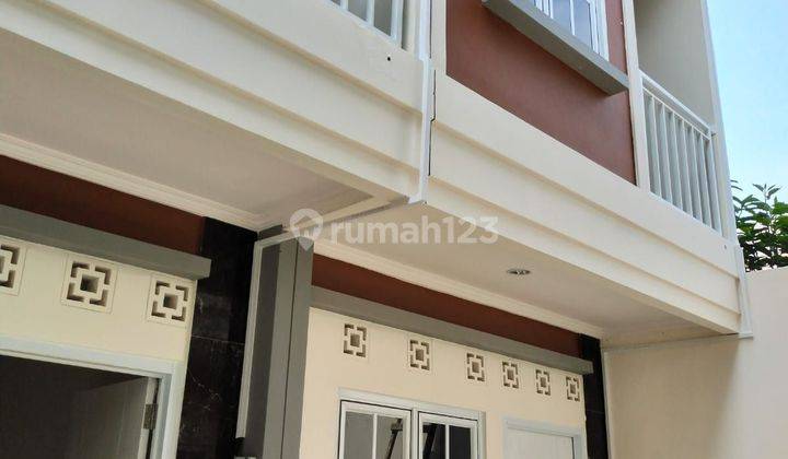 Rumah Baru 2 lantai SHM di Cipinang Elok Jakarta Timur 1