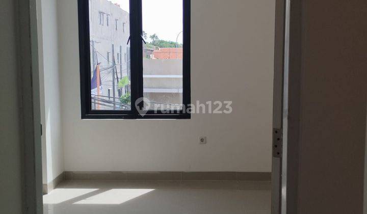 Rumah Modetn  Elegan Di Cempaka Putih Deket Gudang Garam Jakarta  2