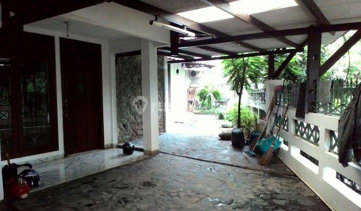 Dijual Rumah Bagus SHM 2 Lantai di Komplek Puri Cinere 2