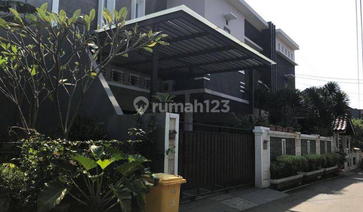 Dijual Rumah Bagus SHM Full Furnished SHM di Kav Dki, Cipayung 2