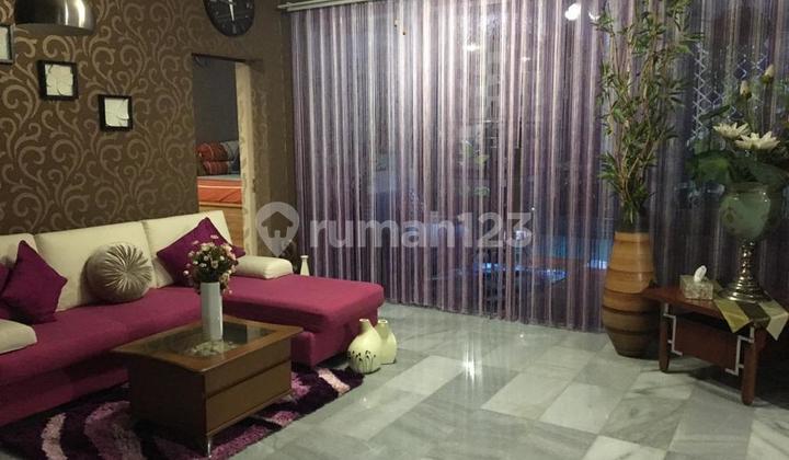 ruang keluarga dijual rumah bagus shm full