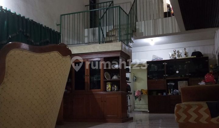 Dijual Rumah 2 Lantai di lokasi strategis tengah kota Jakarta dekat Monas 2