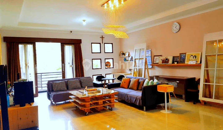 dijual cepat harga turun rumah full furnish 1