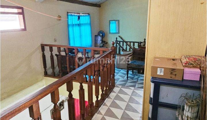 rumah 3 lantai di komplek kota baru cibaduyut semi furnish siap huni harga nego 2