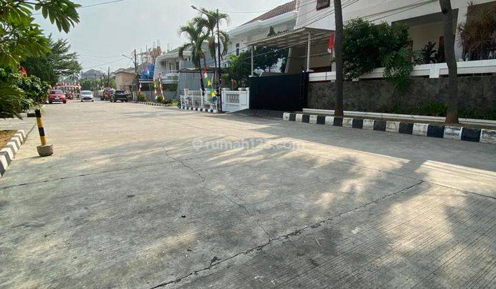 Tanah HGB Panjang 240 m² Green Garden Tidak Banjir 2