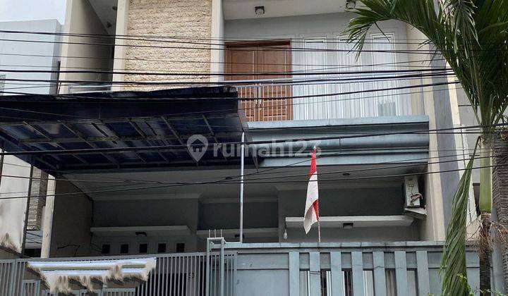 Rumah Modern Bagus Di Tanjung Duren Dekat Mall Central Park 1