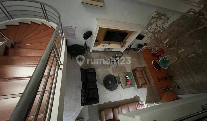 Dijual Rumah Green Garden Bagus Dekat Area Perkantoran 2