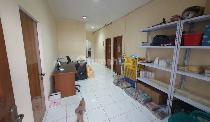 Dijual Cepat SHM Rumah 2 Lantai di Jl Arwana, Jakarta Barat 2