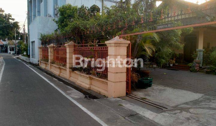 RUMAH DITENGAH KOTA LINGKUNGAN AMAN DAN NYAMAN DAERAH YOSODIPURO 2