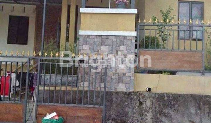 RUMAH SIAP HUNI PLESUNGAN DEKAT MOJOSONGO SOLO 1