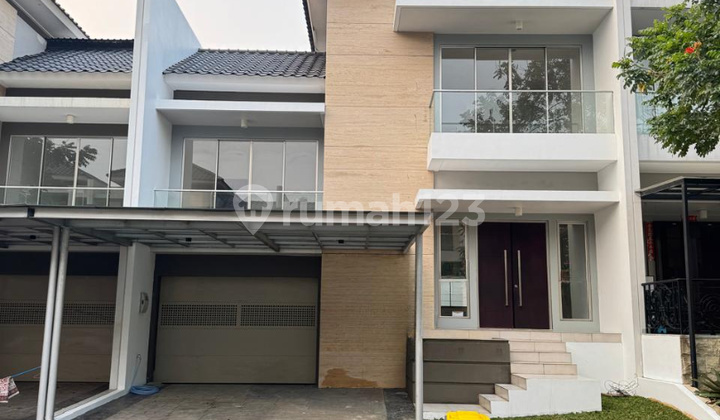 Dijual Rumah PIK Golf Island Serenade Lagoon Uk 250 m² at Jakarta Utara 
