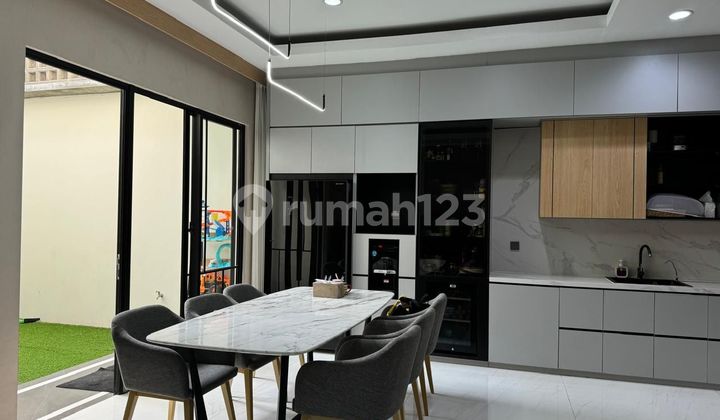 Rumah Bagus Rapi Siap Huni Di Sutera Victoria Alam Sutera