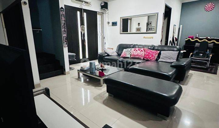 Rumah Hoek Full Furnish Siap Huni Di Cluster Sevilla BSD  2