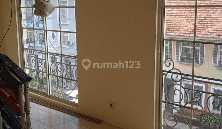 RUMAH BAGUS MURAH DI TAMAN PARIS 2 LT DEKAT PINTU TOL  1