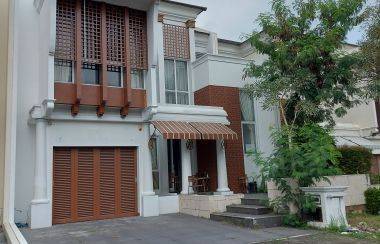 TURUN HARGA Jual murah Rumah Greenwich siap huni Buruan Survey 2