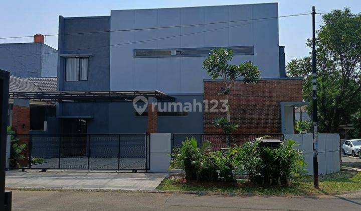 Rumah Hoek Baru Siap Huni Di Kencana Loka BSD Serpong 2