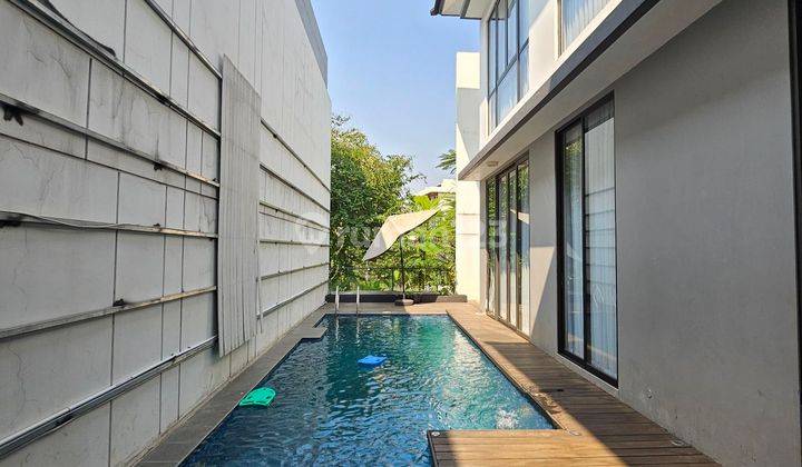 Rumah Mewah Furnish Ada Private Pool Di Lakewood Nava Park Bsd 2