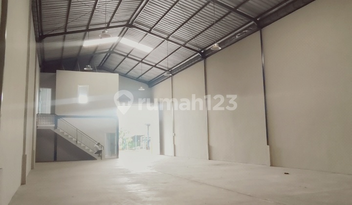 Termurah! Gudang Baru Zona Industri Nempel Tol