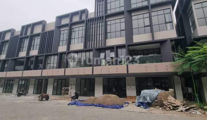 Langka!!! Ruko Gandeng 4lantai Hadap Jalan Raya. Ada Lift Langka!!! Ruko Gandeng 4lantai Hadap Jalan Raya. Ada Lift