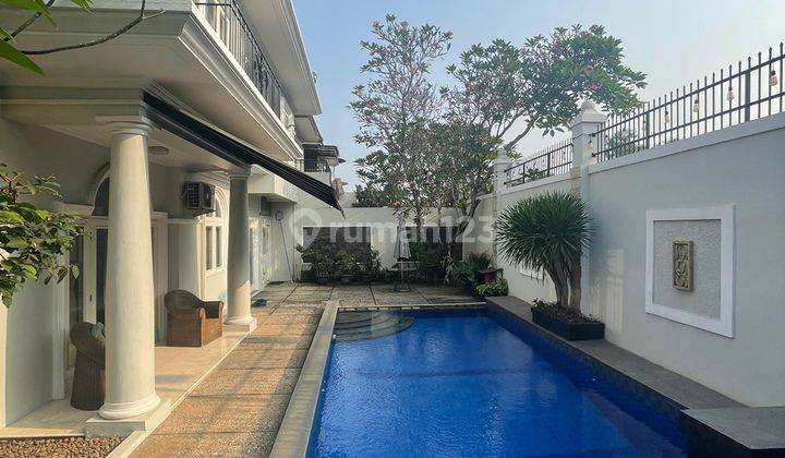 Rumah Full Furnish Ada Private Pool Di Fountainebleu Bsd 1