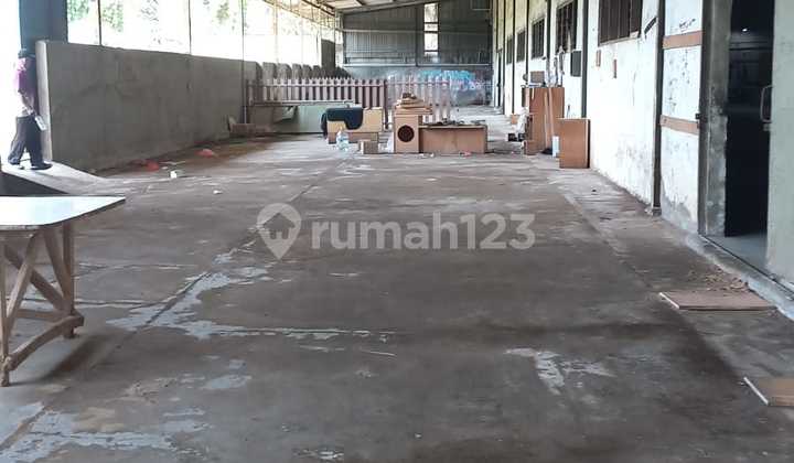 Cool Warehouse Ready to Use with Container Access in Batu Ceper, Tangerang