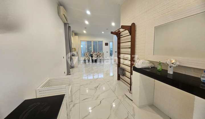 Rumah Hoek Mewah Lingkungan Asri Di Aquamarine Phg Gading Serpong 2