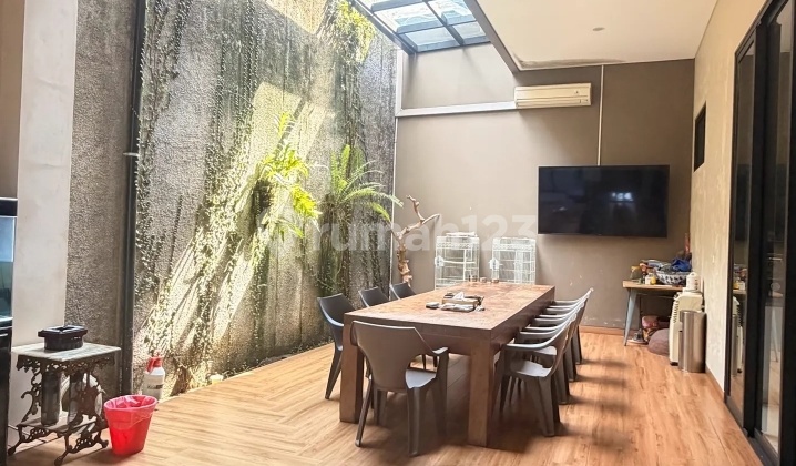 Rumah Mewah Siap Huni Di Cluster Delatinos Dekat Akses Tol 2