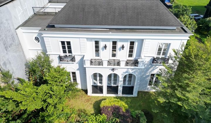 Rumah Baru Bergaya American Classic di Cluster Phg Gading Serpong