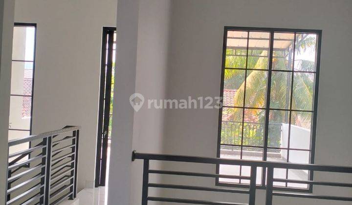 Rumah Baru Siap Huni Dekat St Laurensia Di Alam Sutera 2