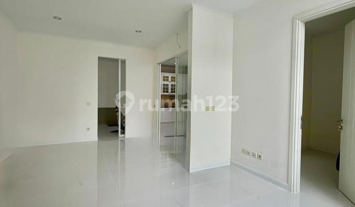 BEAUTIFUL BRAND NEW HOUSE IN BSD CITY 2 STORIES FULL RENOVATION READY TO OCCUPY 2