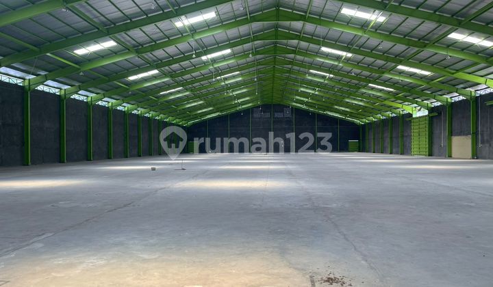 Warehouse in Tangerang City 7000.0 m²