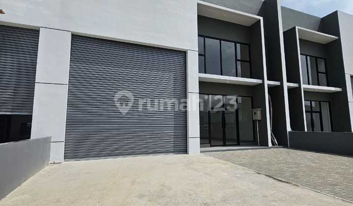 Baru Gudang Legok Type 12x43 Row Jalan Besar Dekat Pintu Tol