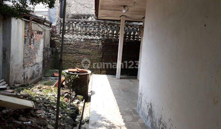 Kos kosan di Pasar Minggu SHM Butuh Renovasi Kamar Full Dalam Gang 2