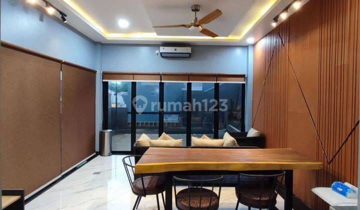 Dijual Rumah di Jagakarsa Baru 2 Lantai Industrial Style 1