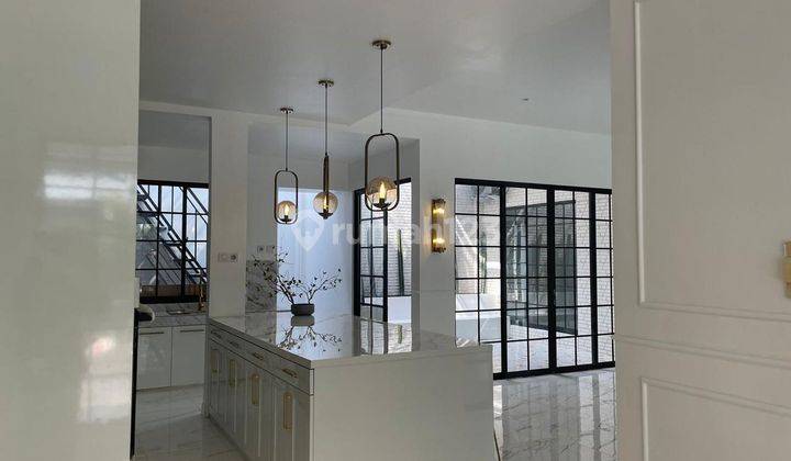 Rumah Bagus Emerald Residence SHM Sektor 9-Bintaro, Tangerang Selatan 1