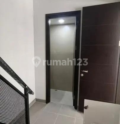 Disewa Rumah Cluster Osaka Pik 2 3Lt Uk 6X10 M2 At Tangerang 2