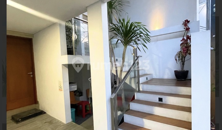 Dijual Rumah PIK Pantai Indah Kapuk 2Lantai Uk 200 m² at Jakarta Utara  2