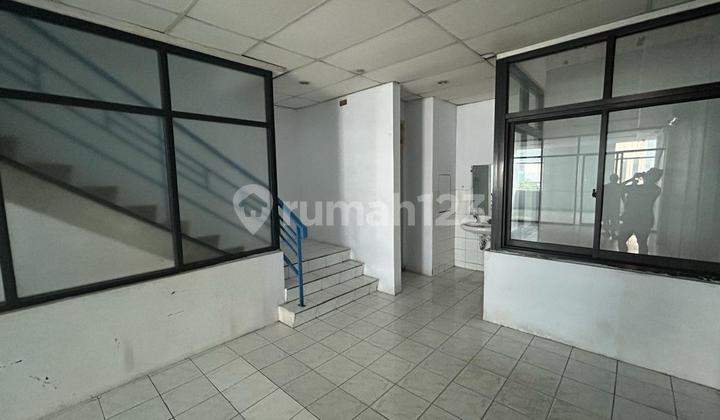 For Sale: Plaza Pacific Office Shophouse, Jalan Raya Boulevard, Kelapa Gading, North Jakarta.