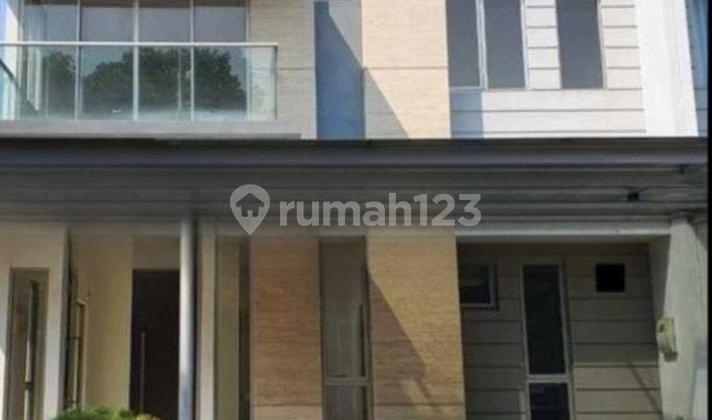 Dijual Rumah PIK Golfisland Uk 8x12.5 m² at Jakarta Utara 
