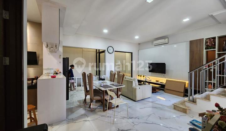For Sale: PIK House 120m² 2 Floors, Fully Renovated and Furnished in North Jakarta