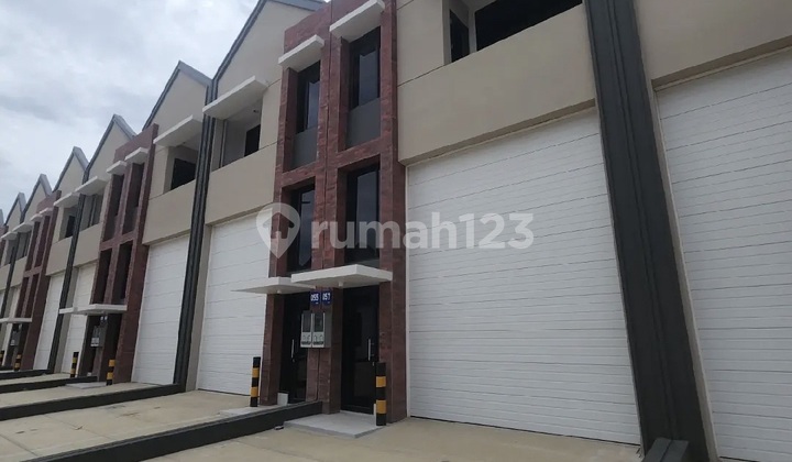 Disewa Gudang Bizpark Multiguna PIK2 Uk 6x20 m² at Pantai Indah Kapuk Tangerang
Disewa Gudang Bizpark Multiguna PIK2 Uk 6x20 m² at Pantai Indah Kapuk Tangerang