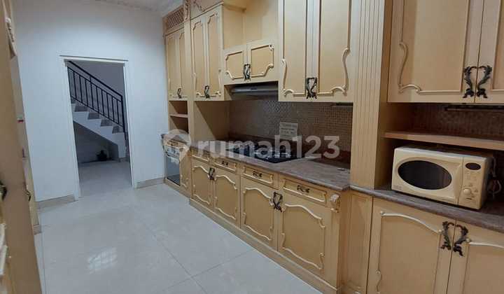 Disewa Rumah PIK Kuda Laut Furnished Uk263m² 4bedrooms at Jakarta Utara
 2