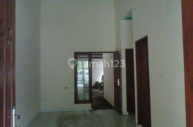 Rumah di Cluster telaga mediterania
Citra raya cikupa Strategis 2