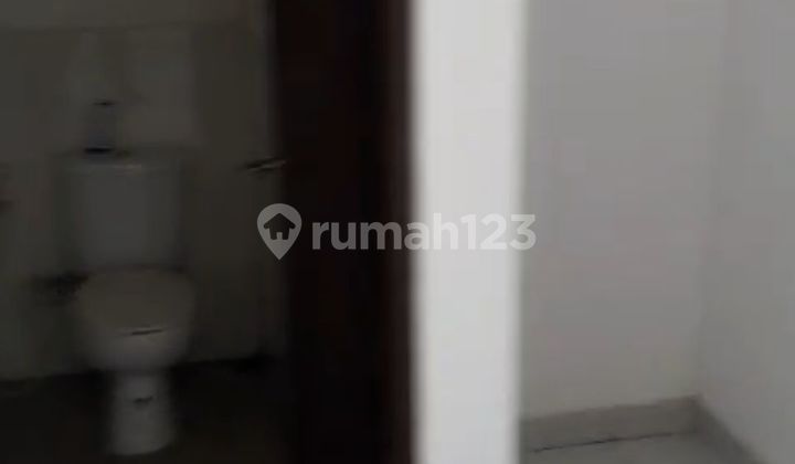 Barcelona Cluster House Semi Palem Karawaci Tgr HGB 2 Story Good 2