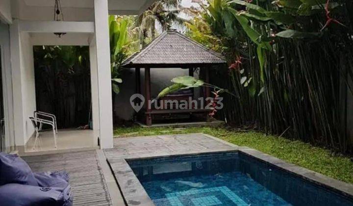 HOT LIST 
TOP URGENT 

CHEAPEST IN ITS CLASS VILLA FOR SALE UMALAS KEROBOKAN LOCATION NORTH KUTA
 1