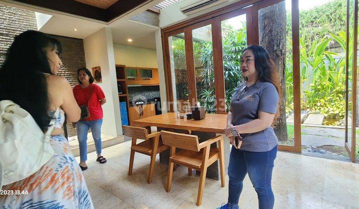 Hot List Di Jual Villa Lokasi Seminyak Kuta Badung 2