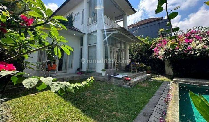 Hot List Di Jual Villa Lokasi Batu Mejan Canggu Kuta Utara  1