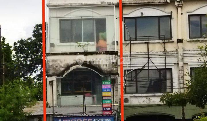 Hot List of Shophouses for Sale in the Ruko Complex Area, Dewa Ruci Kuta Badung Location 1