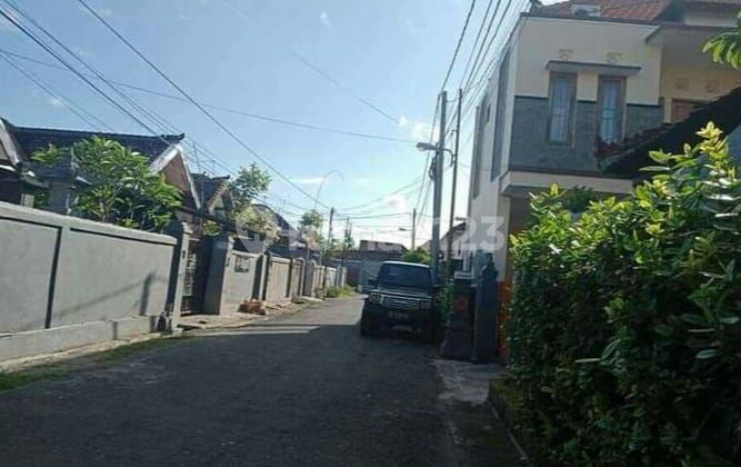 TOP URGENT DI JUAL RUMAH LOKASI JAYAGIRI RENON DENPASAR SELATAN
 2